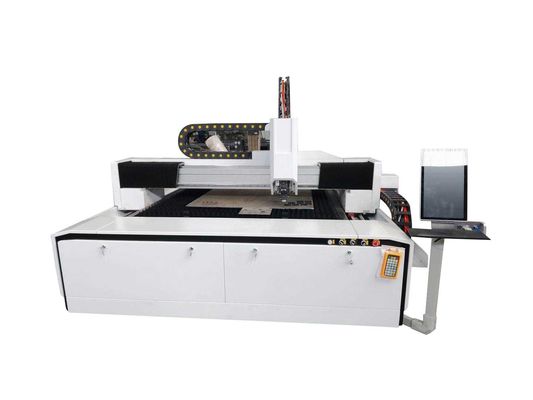 CNC 20KW Fiber Lazer Kesim Makinesi 1000 Watt Desteği DXF CAD